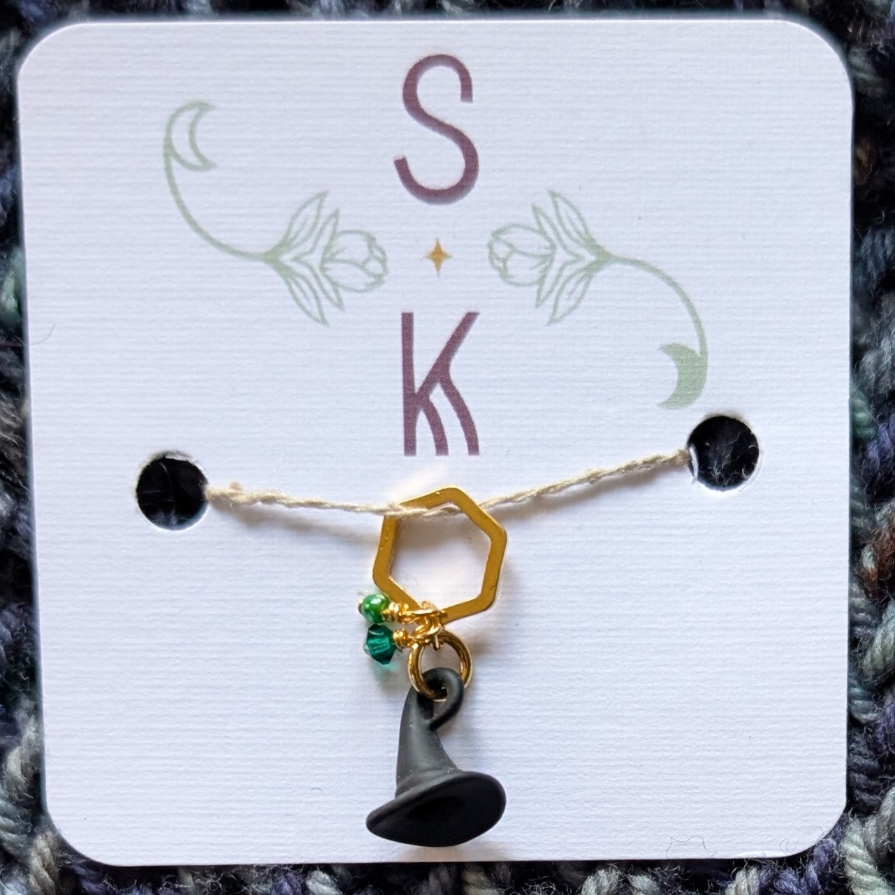 Sassafras Knits - Witch Hat Stitch Marker