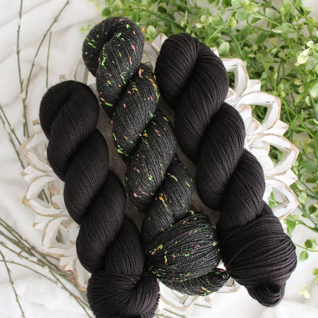Dyeing Wishes Yarn Co - SW Merino/Neon Donegal Neps - Fingering Weight