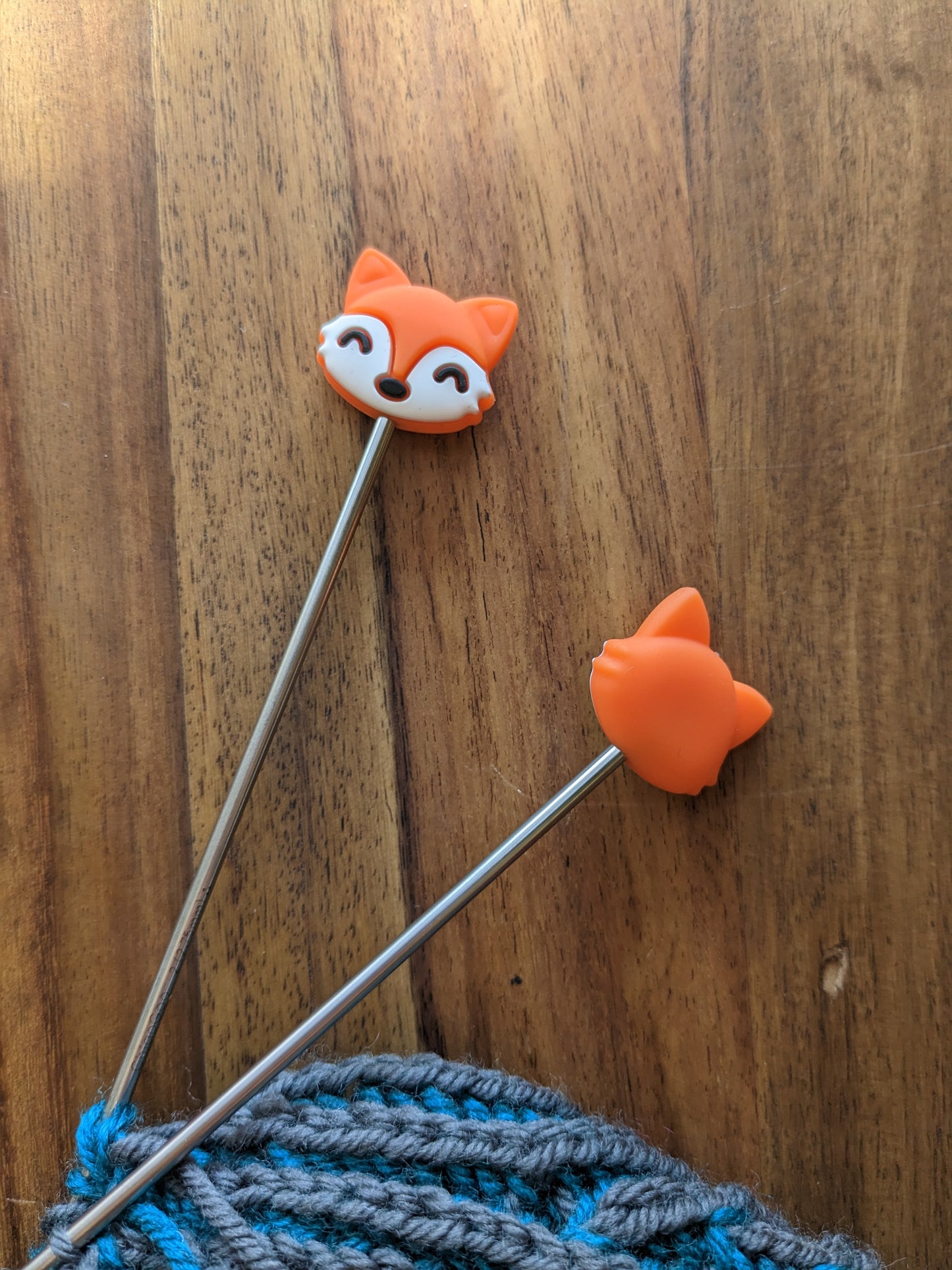 Clever Fox Needle Stoppers